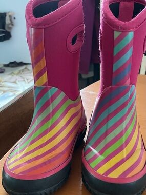Girls' Pink Rainbow Stripe Waterproof Boots